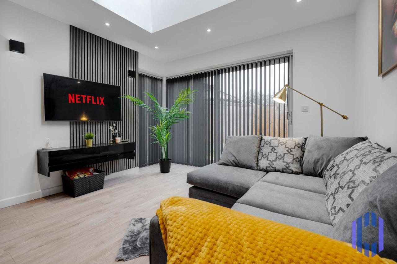 Villa Stylish 4Bd - Coop Live - Etihad - Parking - Ev Mánchester Exterior foto