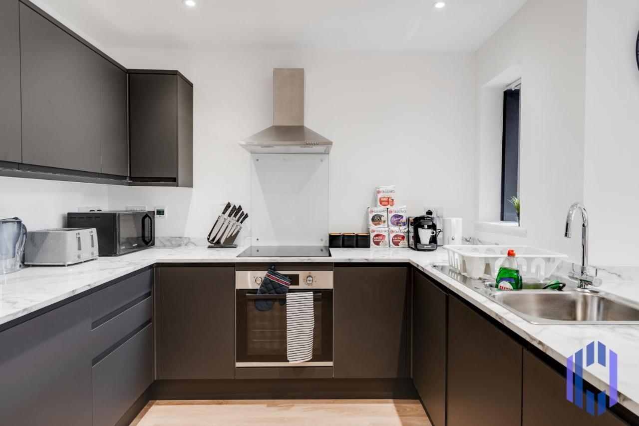 Villa Stylish 4Bd - Coop Live - Etihad - Parking - Ev Mánchester Exterior foto